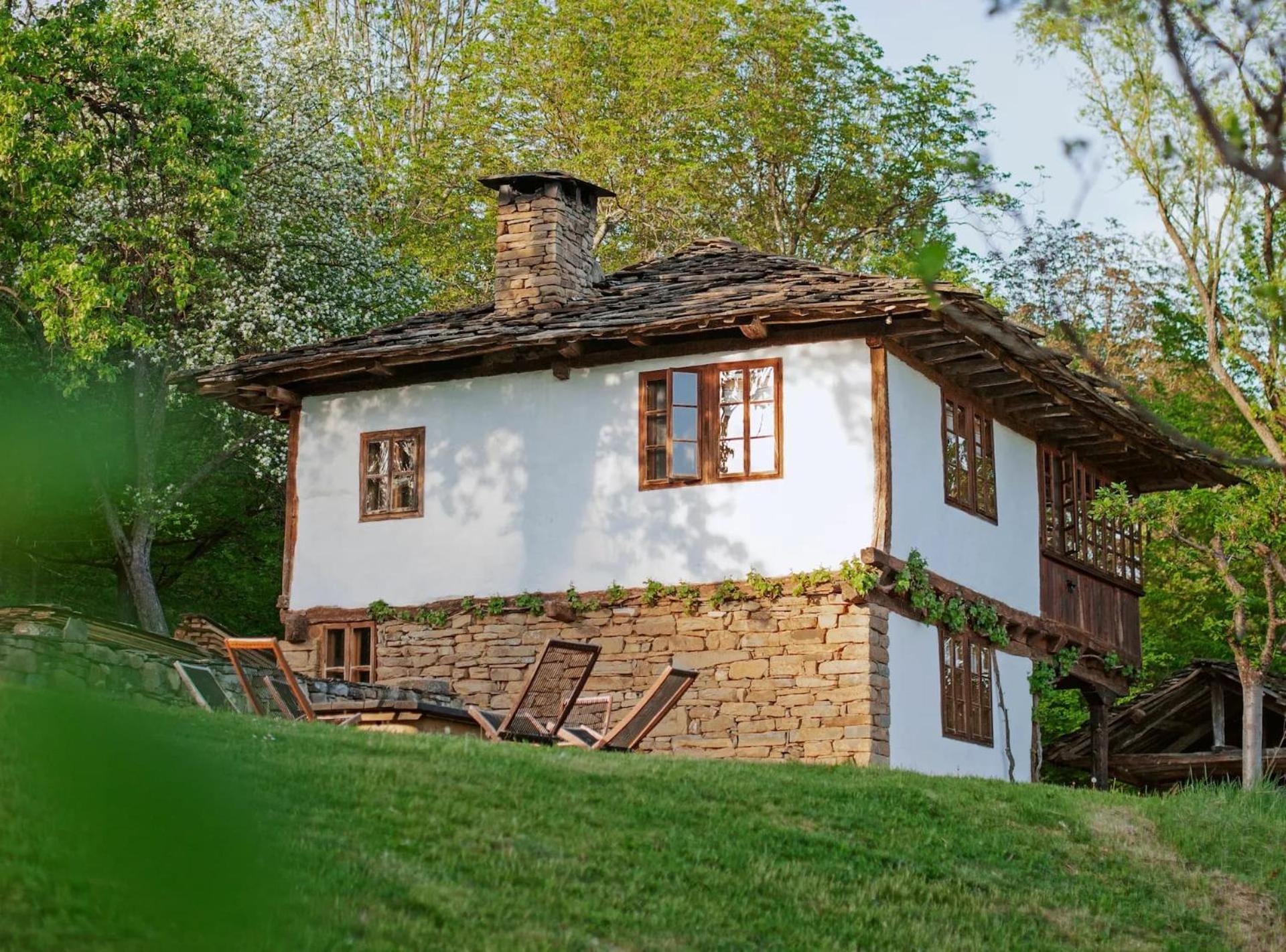 Authentic Bulgarian House - Karashka Villa Apriltsi  Exterior photo